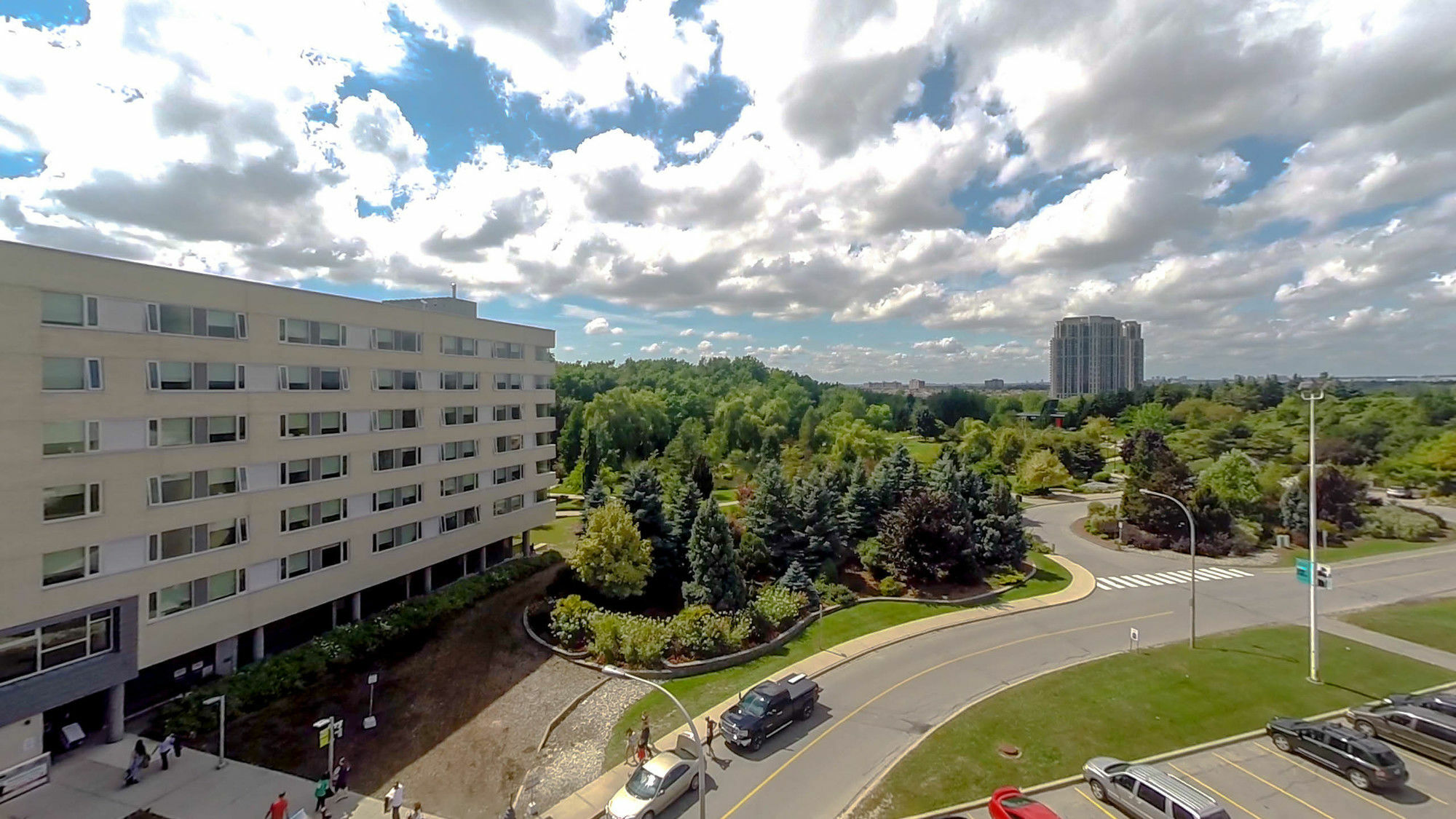 Humber College North Campus Residence 브램턴 외부 사진